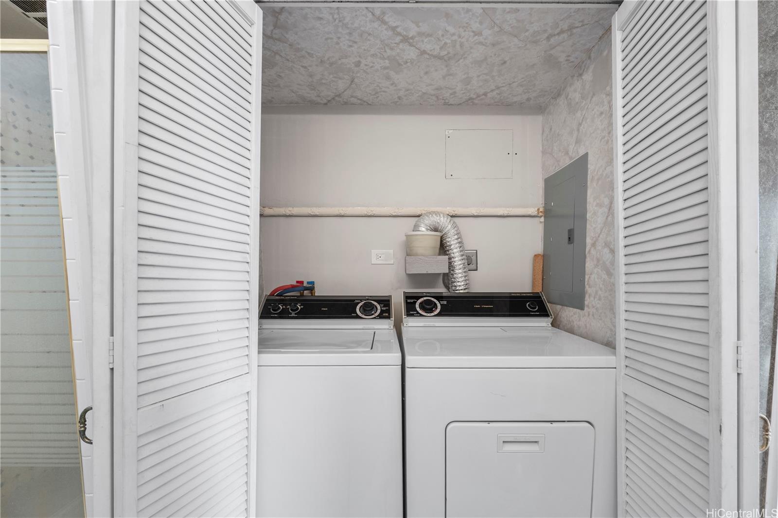 1717 Ala Wai Boulevard  Unit 1507