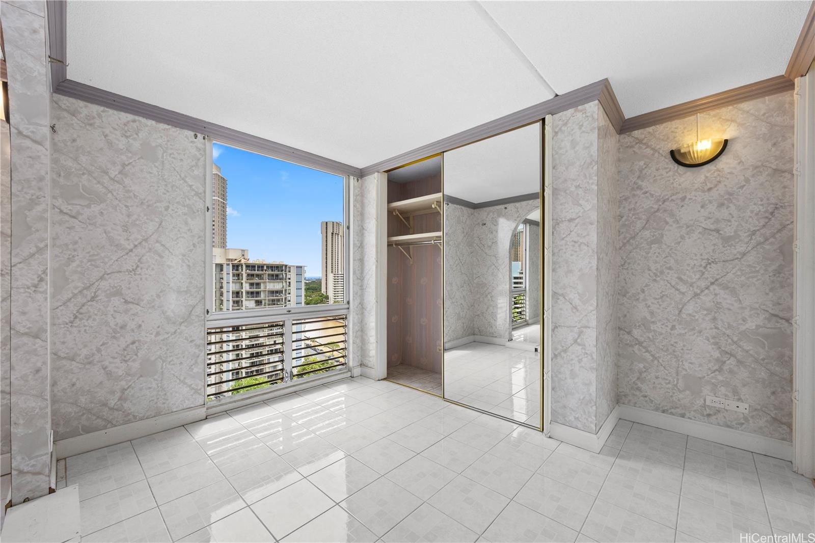 1717 Ala Wai Boulevard  Unit 1507