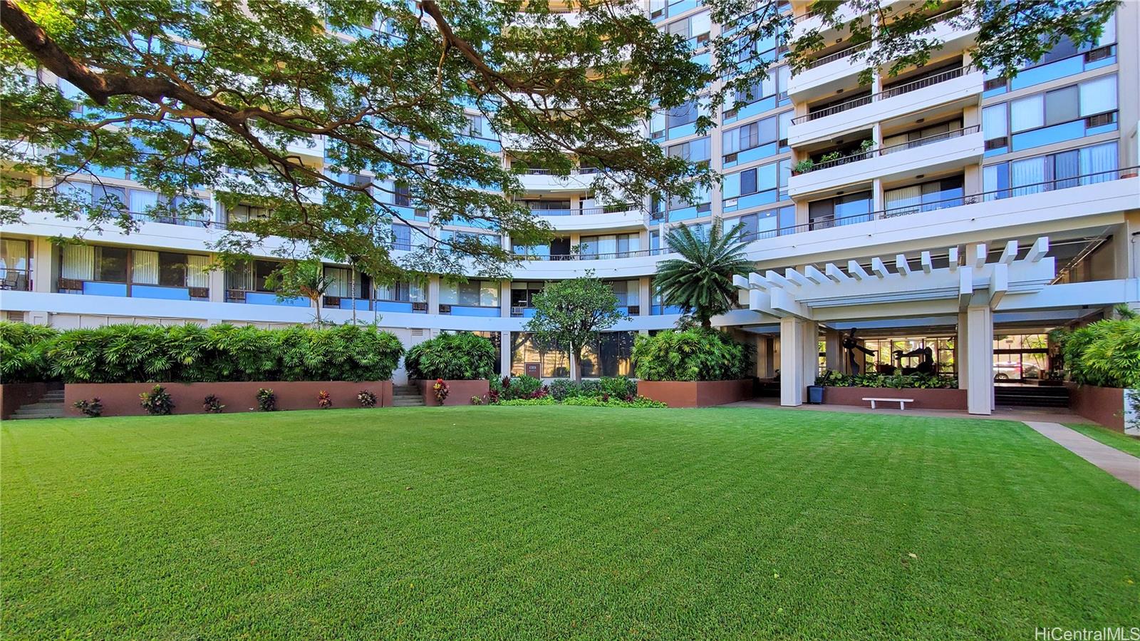 2333 Kapiolani Boulevard  Unit 2102