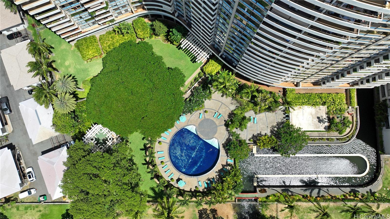 2333 Kapiolani Boulevard  Unit 2102