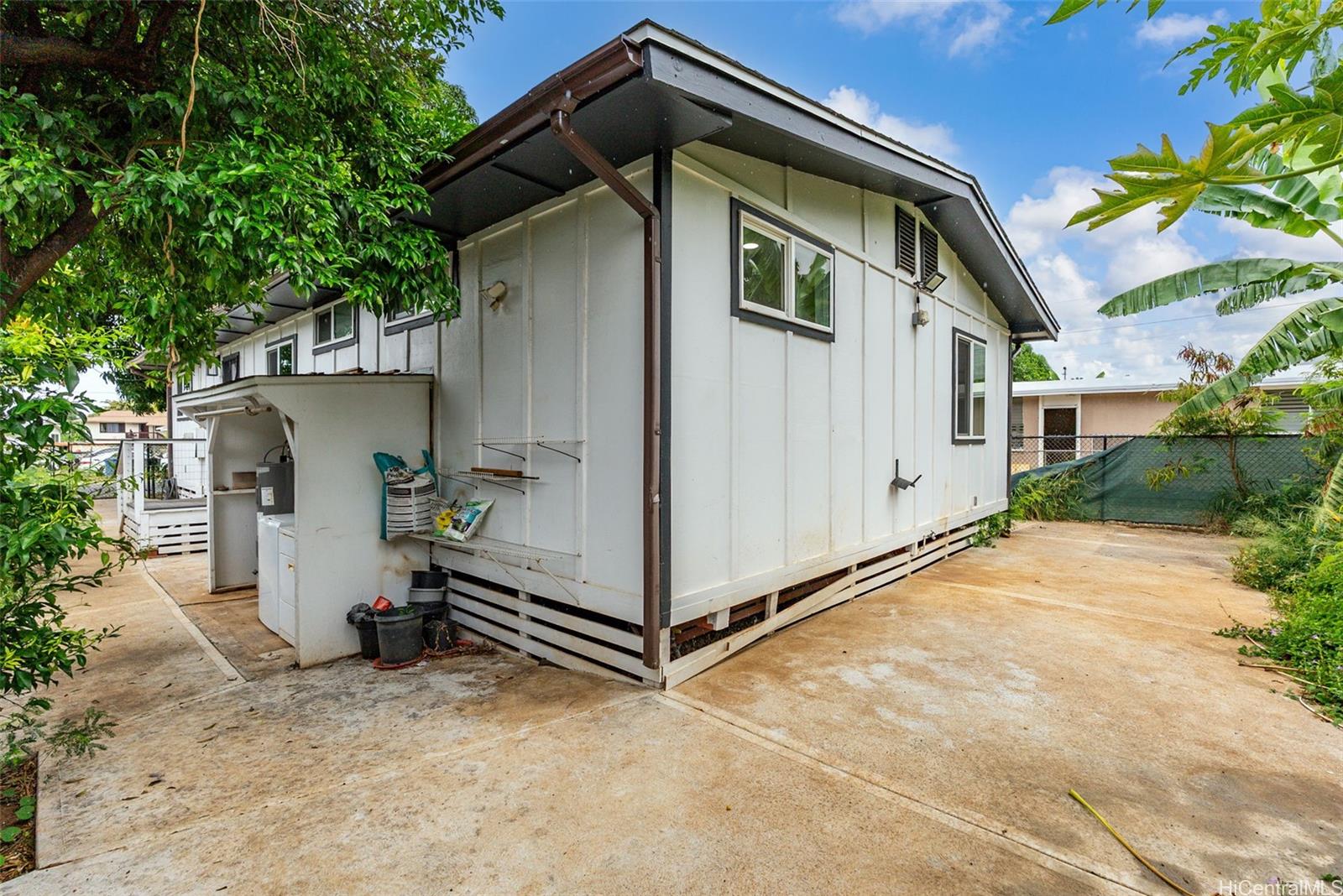 84-736 Lahaina Street 84-736 Lahaina Street
