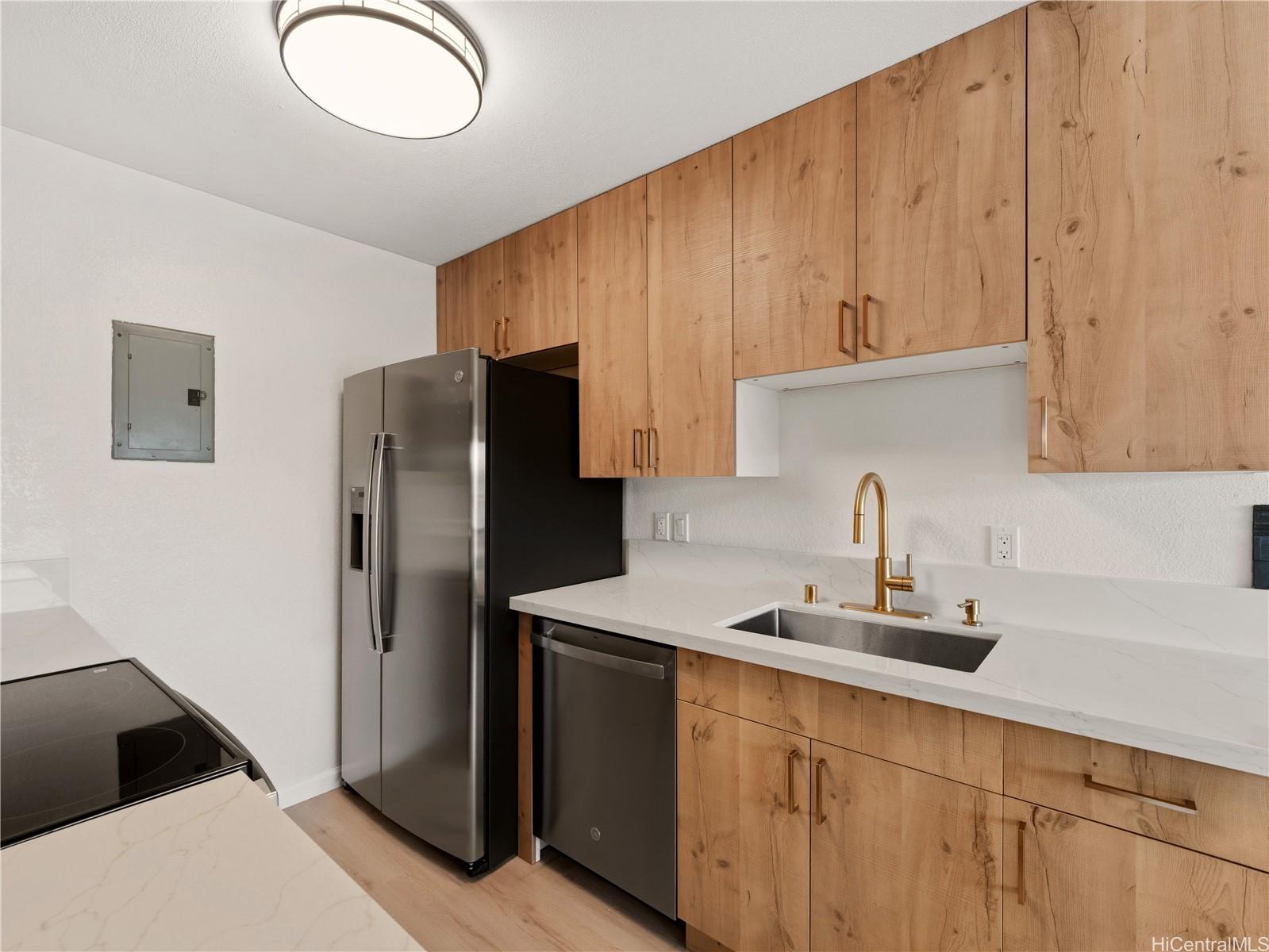 94-1036 Oli Place  Unit U5