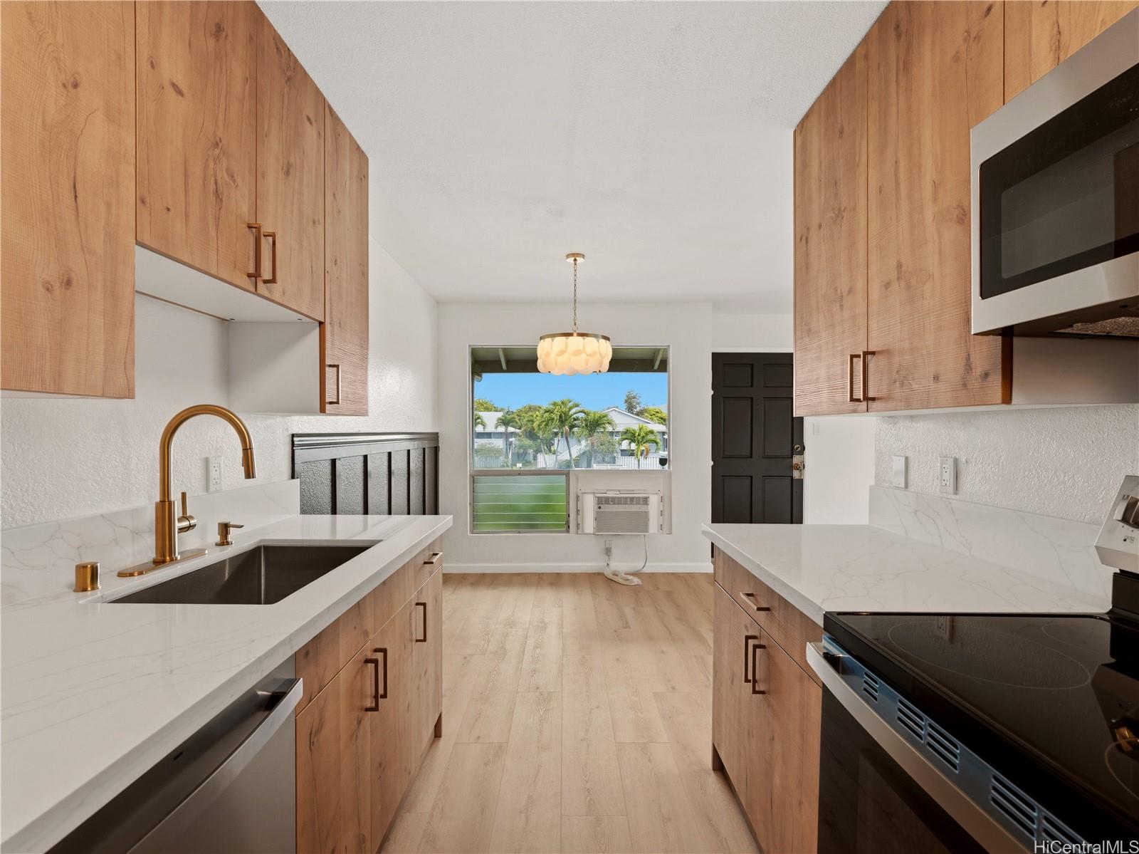 94-1036 Oli Place  Unit U5