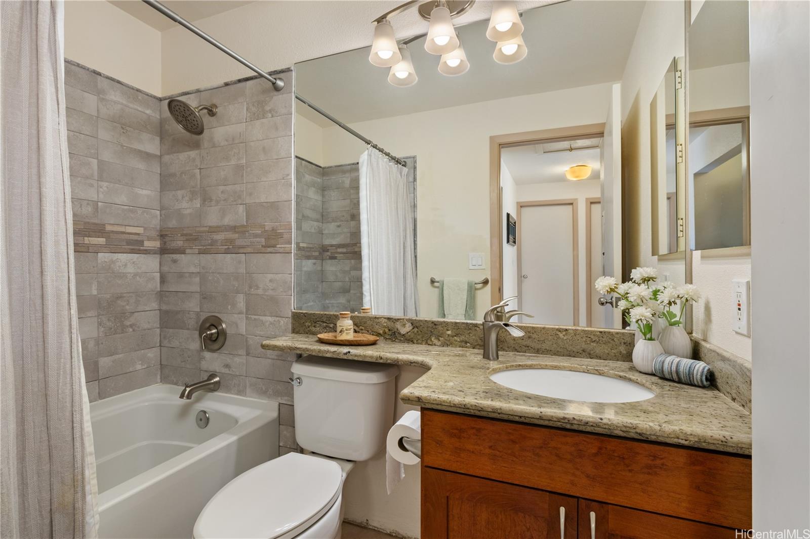 92-1481 Aliinui Drive  Unit 19D