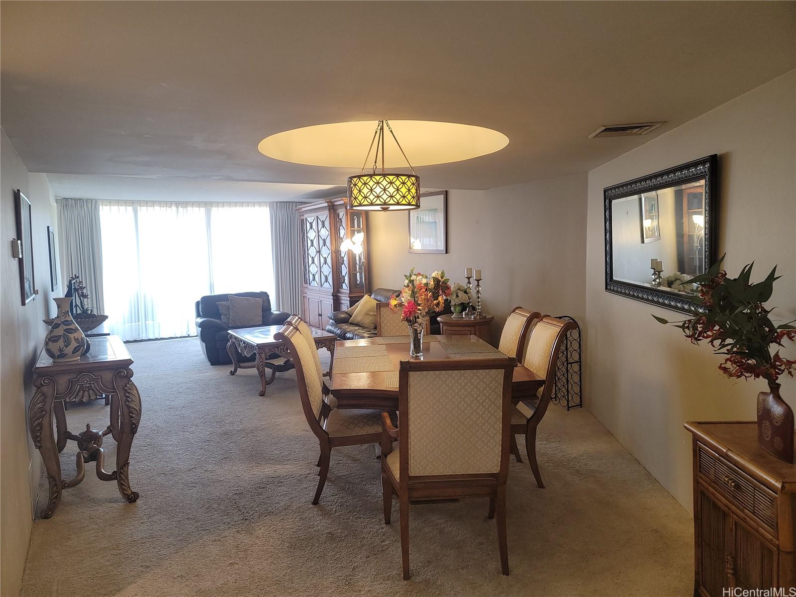 1860 Ala Moana Boulevard 1001