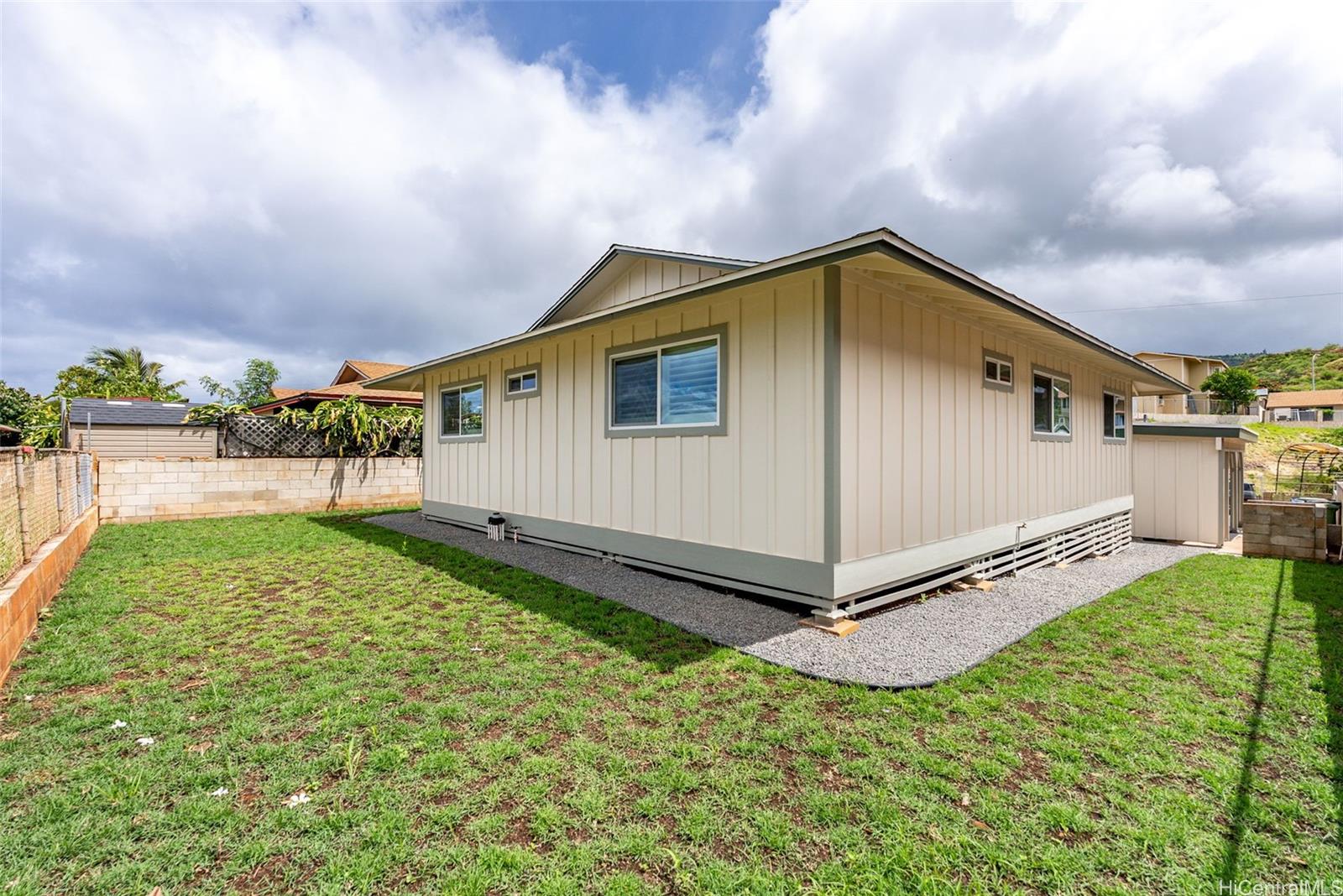 92-695 Paakai Street