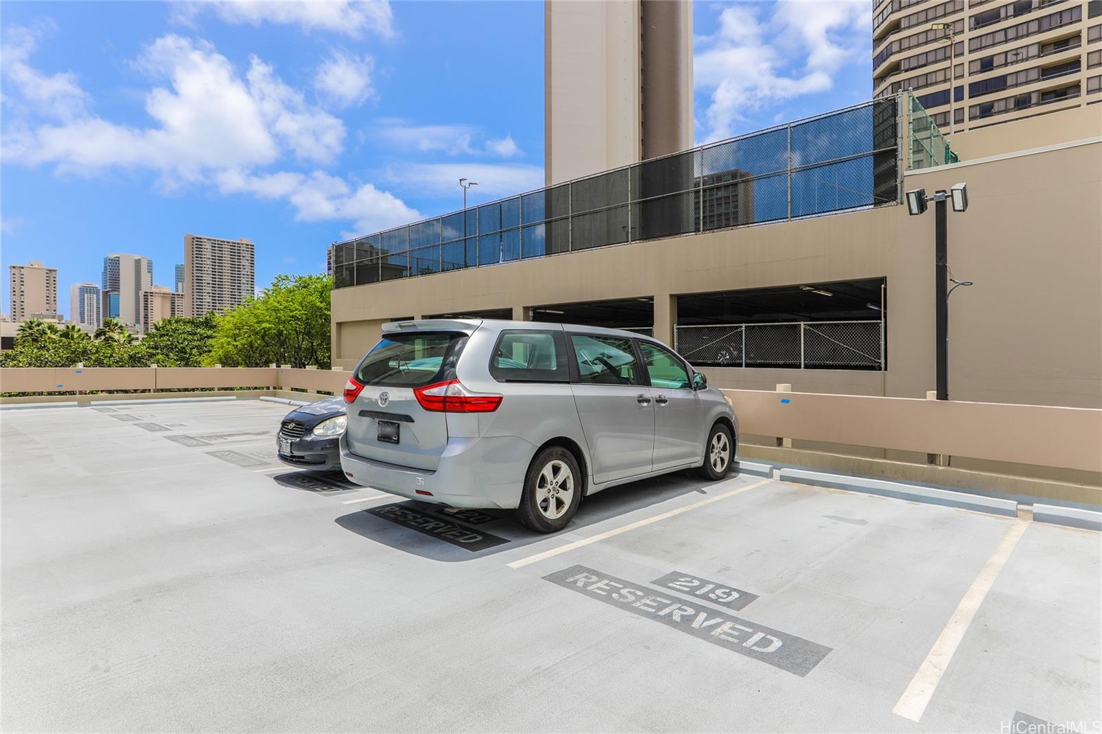 2525 Date Street  Unit 1304