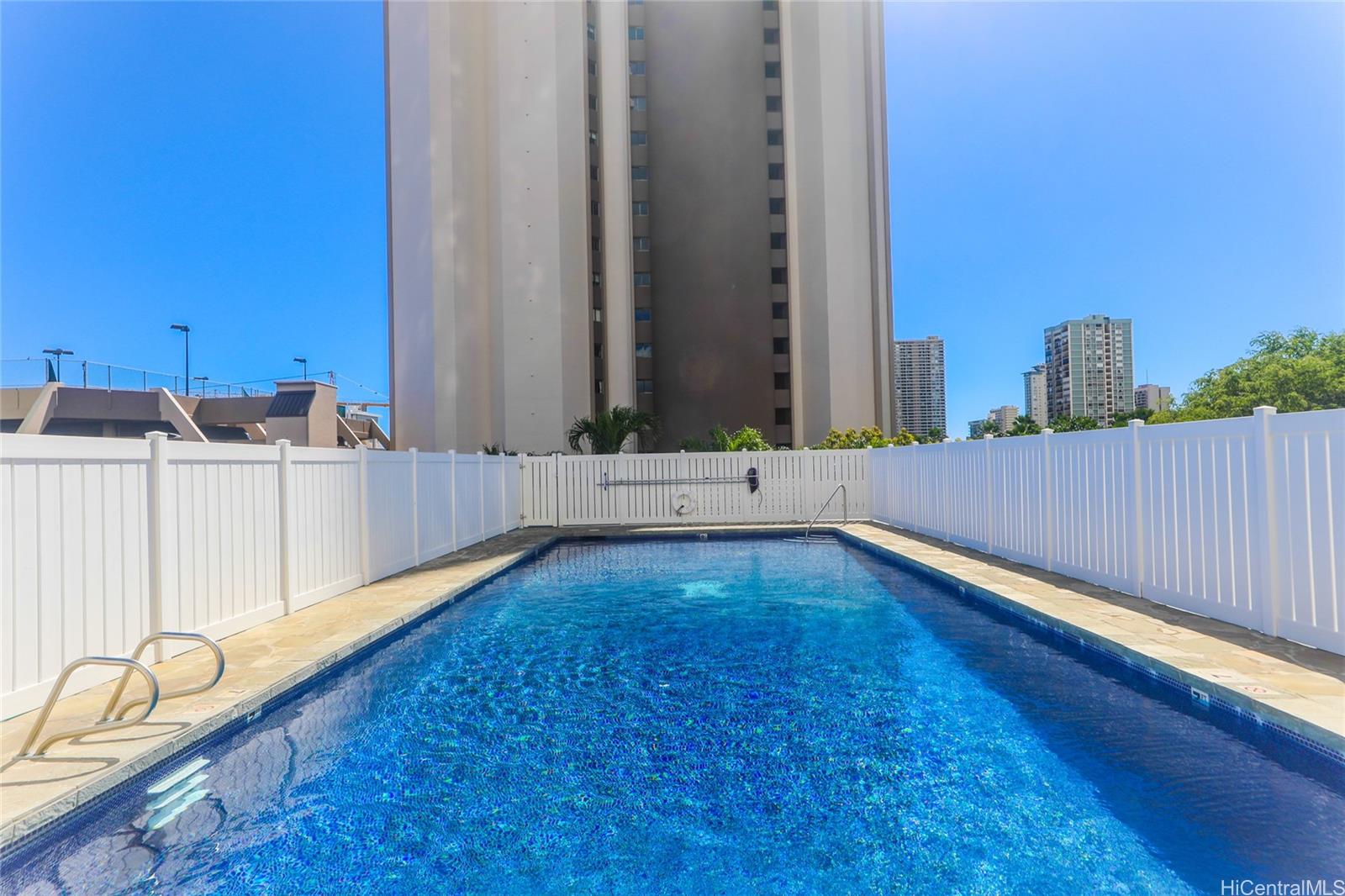 2525 Date Street  Unit 1304