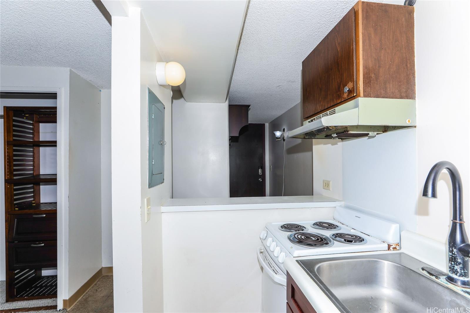 2525 Date Street  Unit 1304