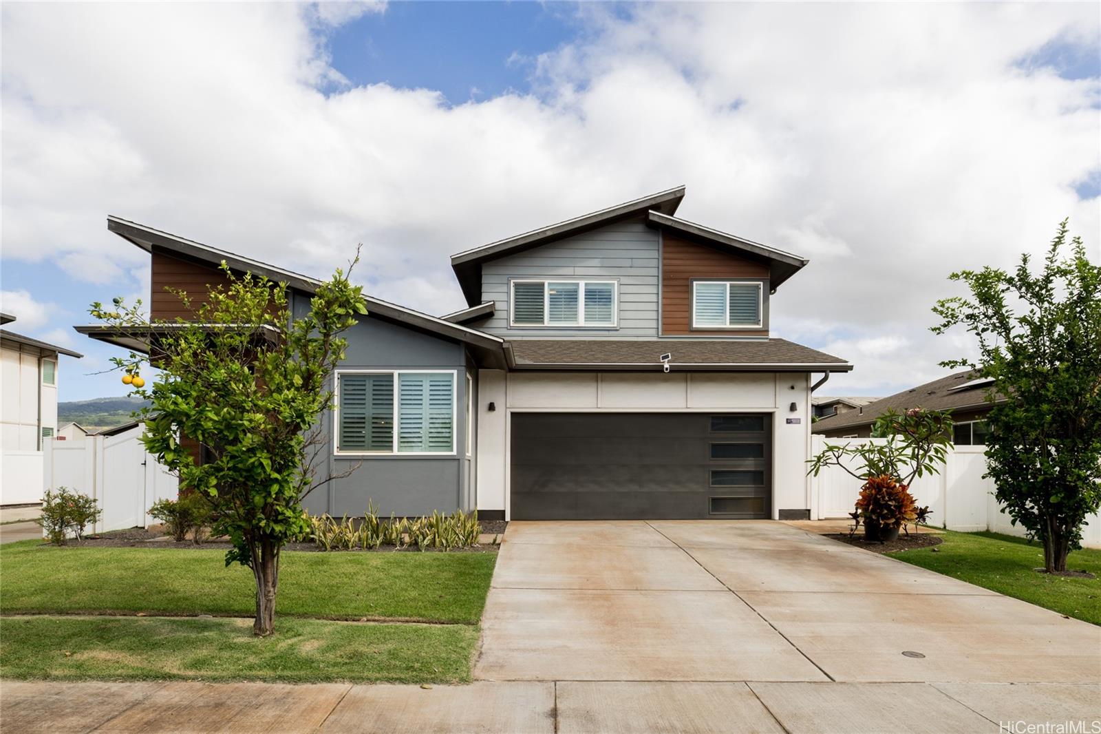 91-1312 Ipuolono Street 1312