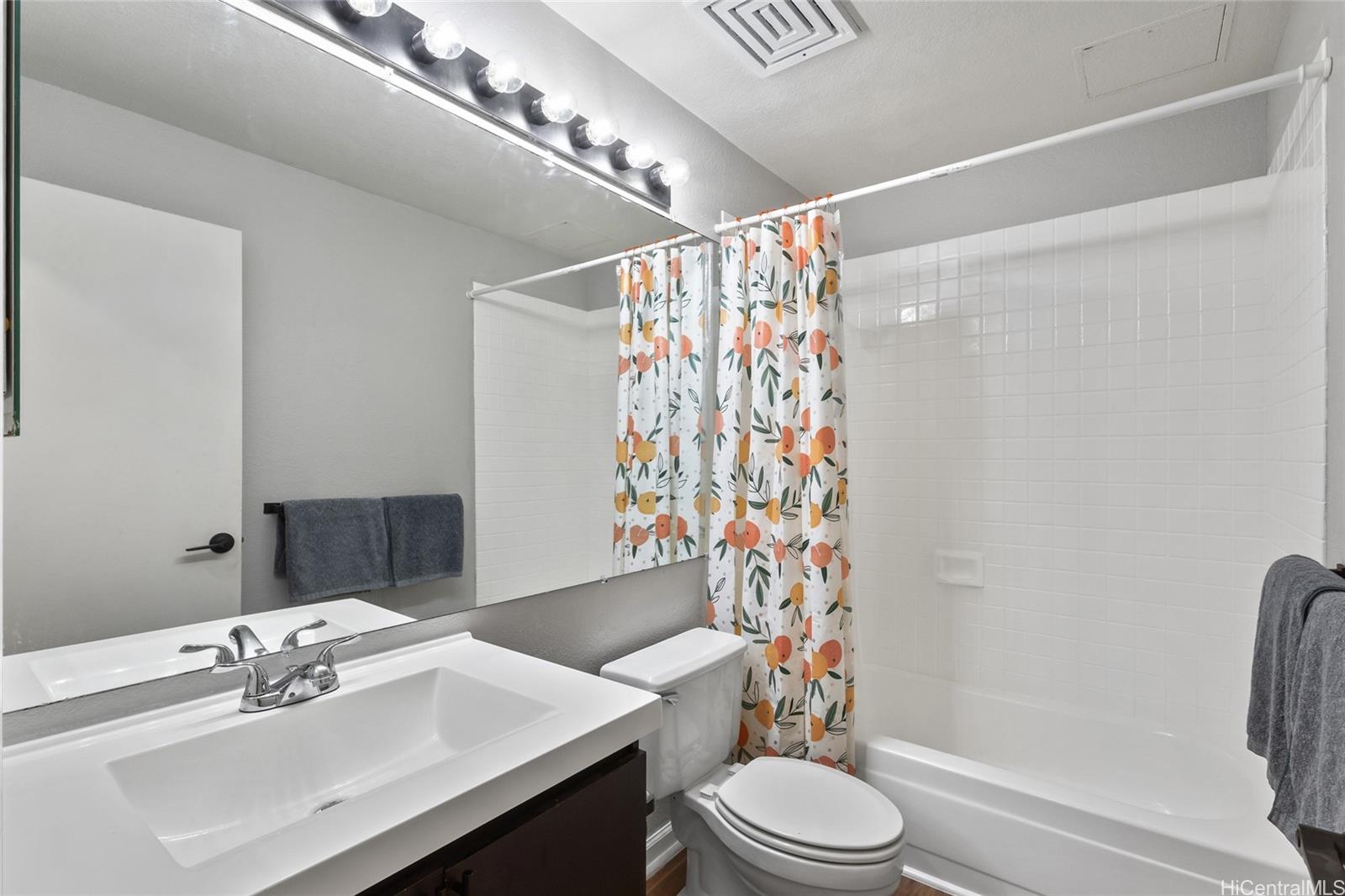 94-1467 Waipio Uka Street  Unit T204