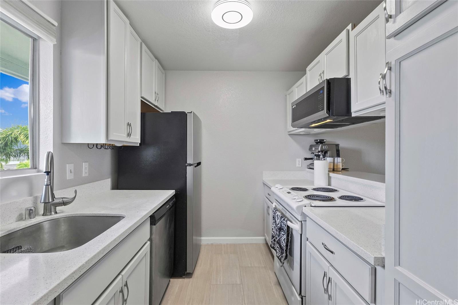 94-1467 Waipio Uka Street  Unit T204