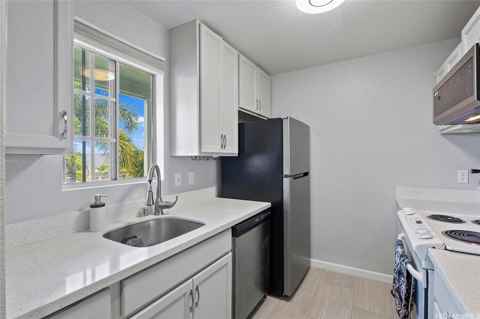 94-1467 Waipio Uka Street  Unit T204