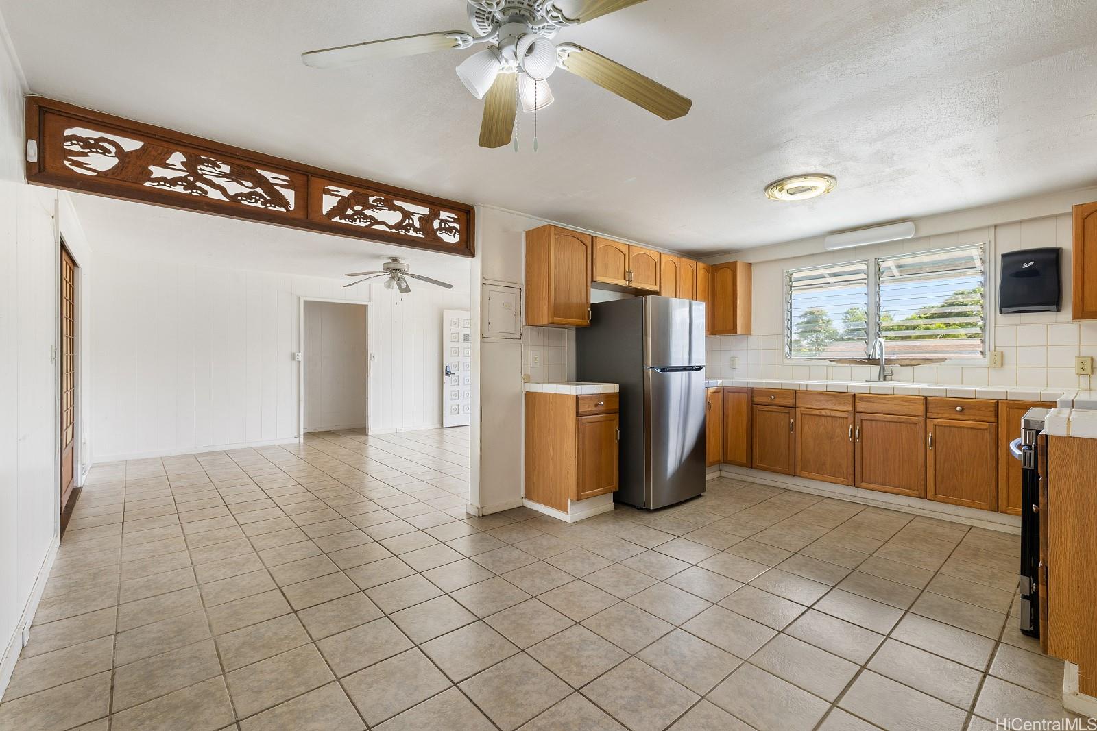 47-508 Kinana Way