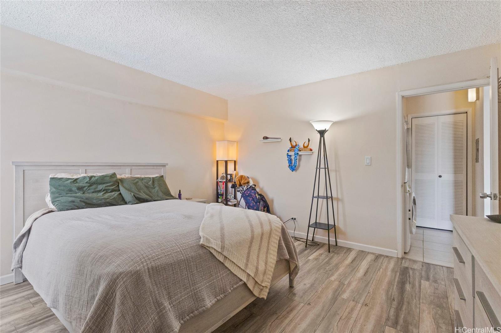 725 Piikoi Street  Unit 803