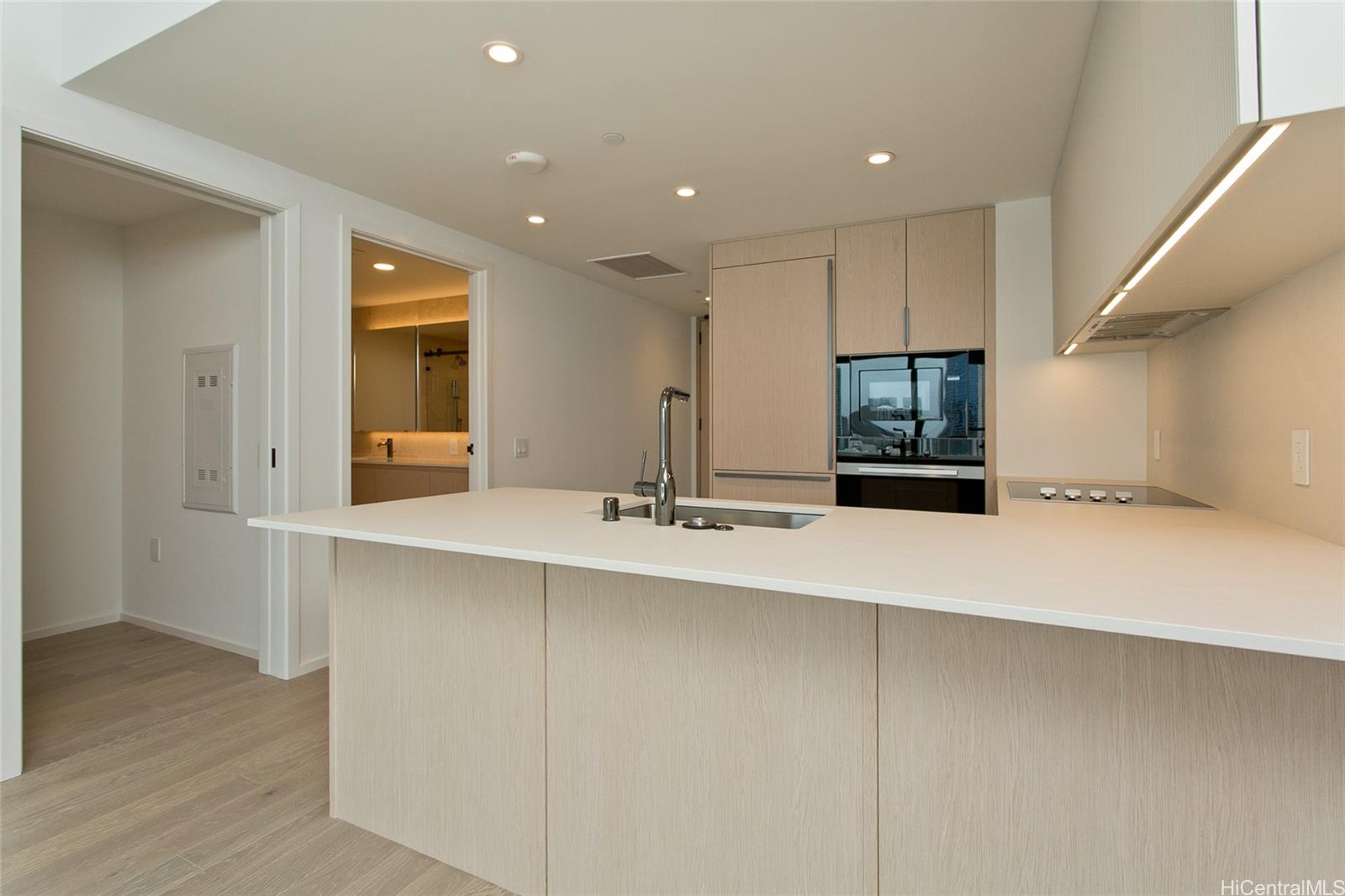 333 Ward Avenue  Unit 1607