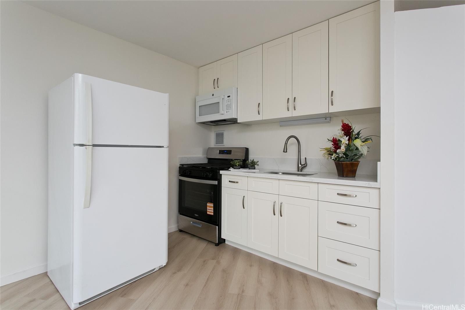 750 Amana Street  Unit 605