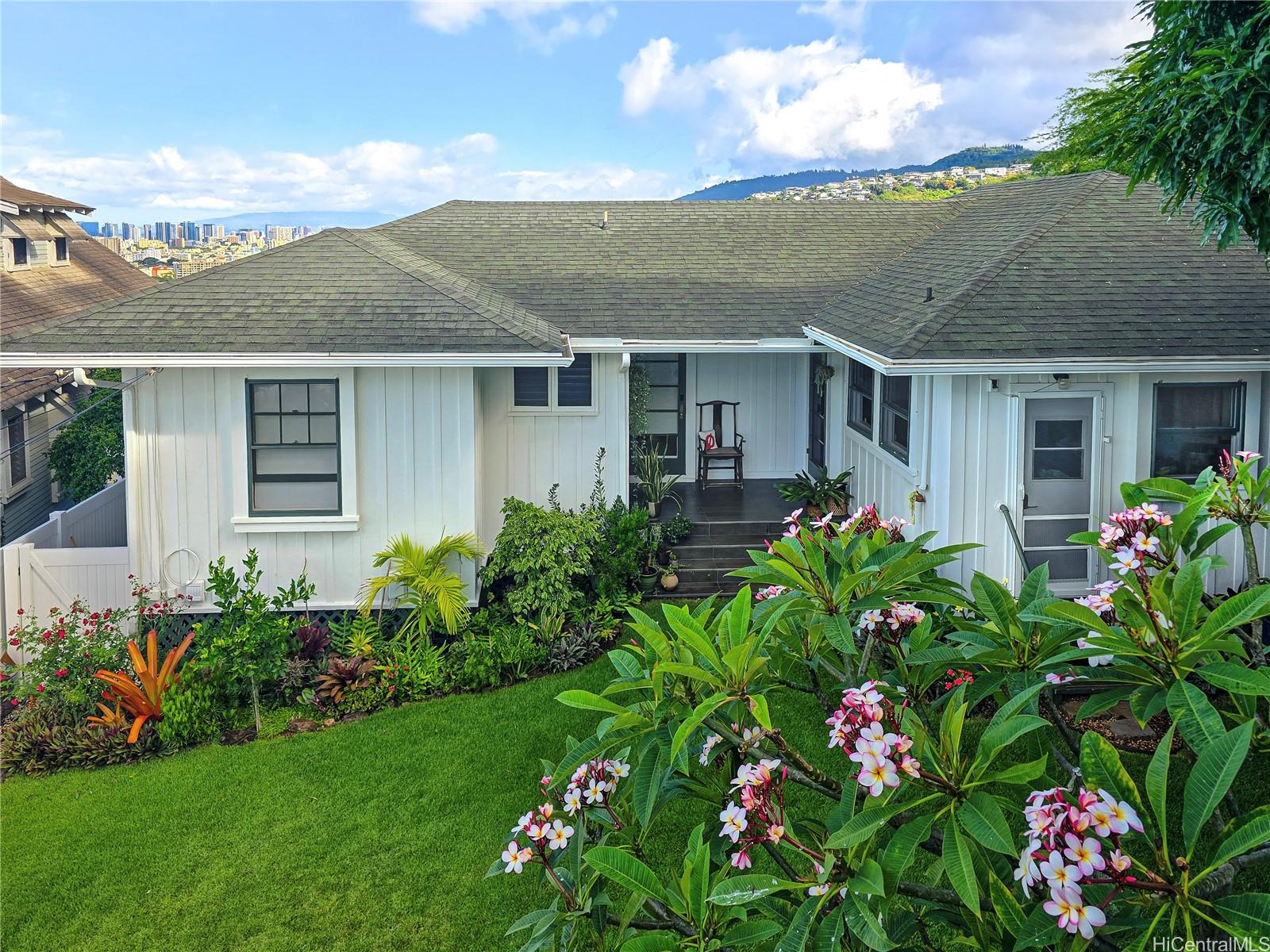 1341 Highview Place