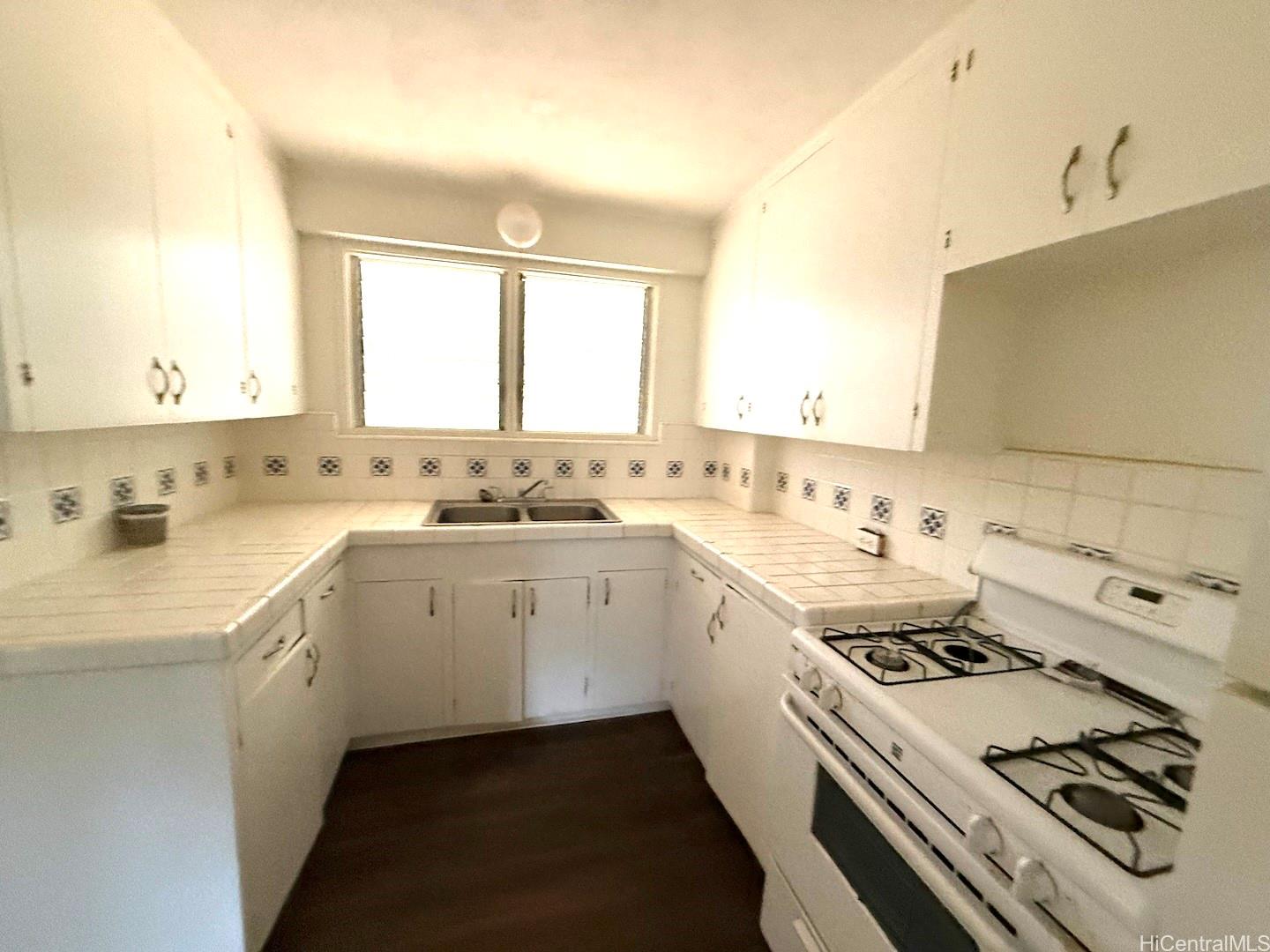 1540 Magazine Street  Unit B1
