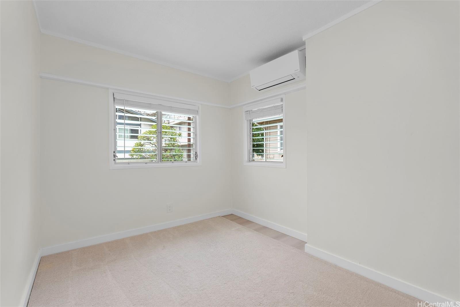 Photo 19 of 23