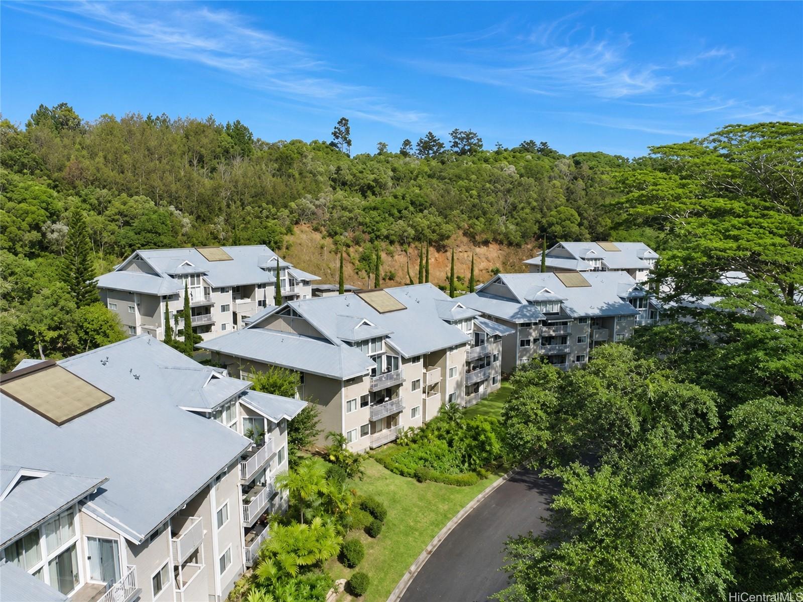 95-270 Waikalani Drive  Unit C204