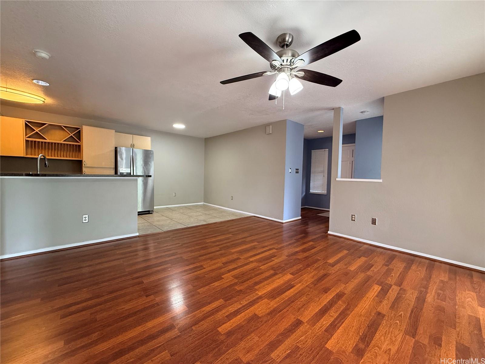 95-270 Waikalani Drive  Unit C204