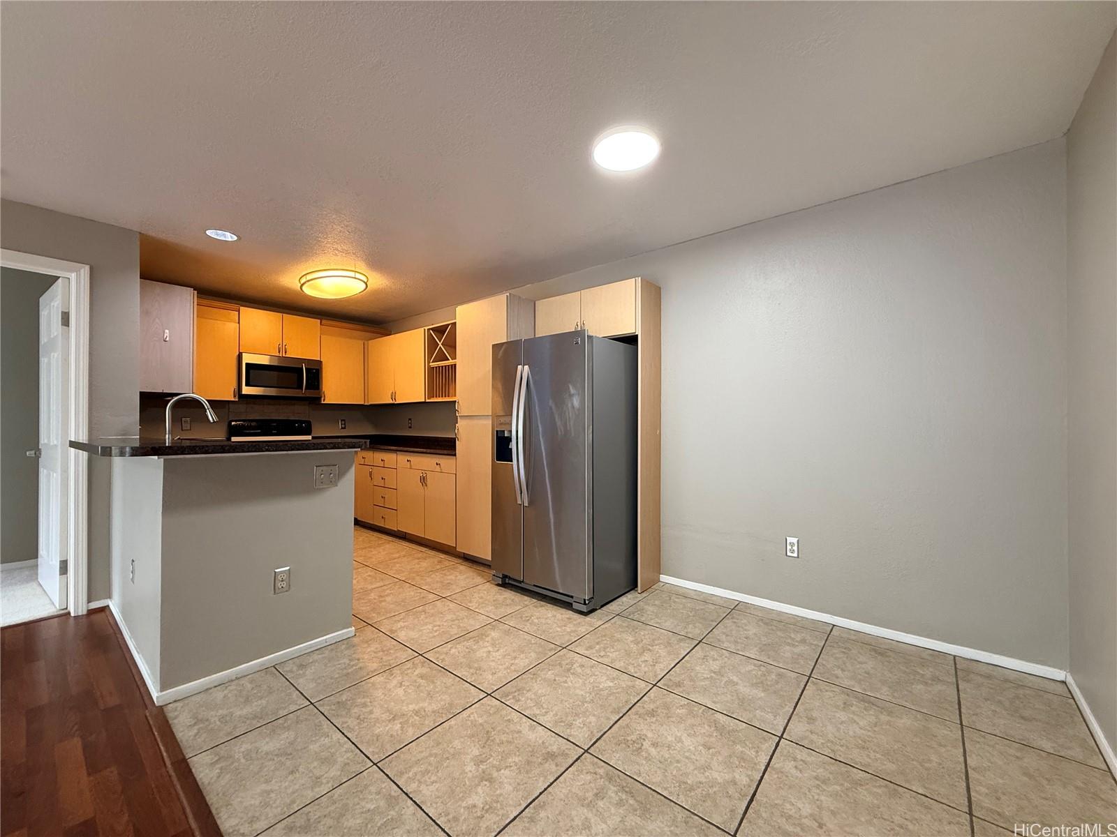 95-270 Waikalani Drive  Unit C204