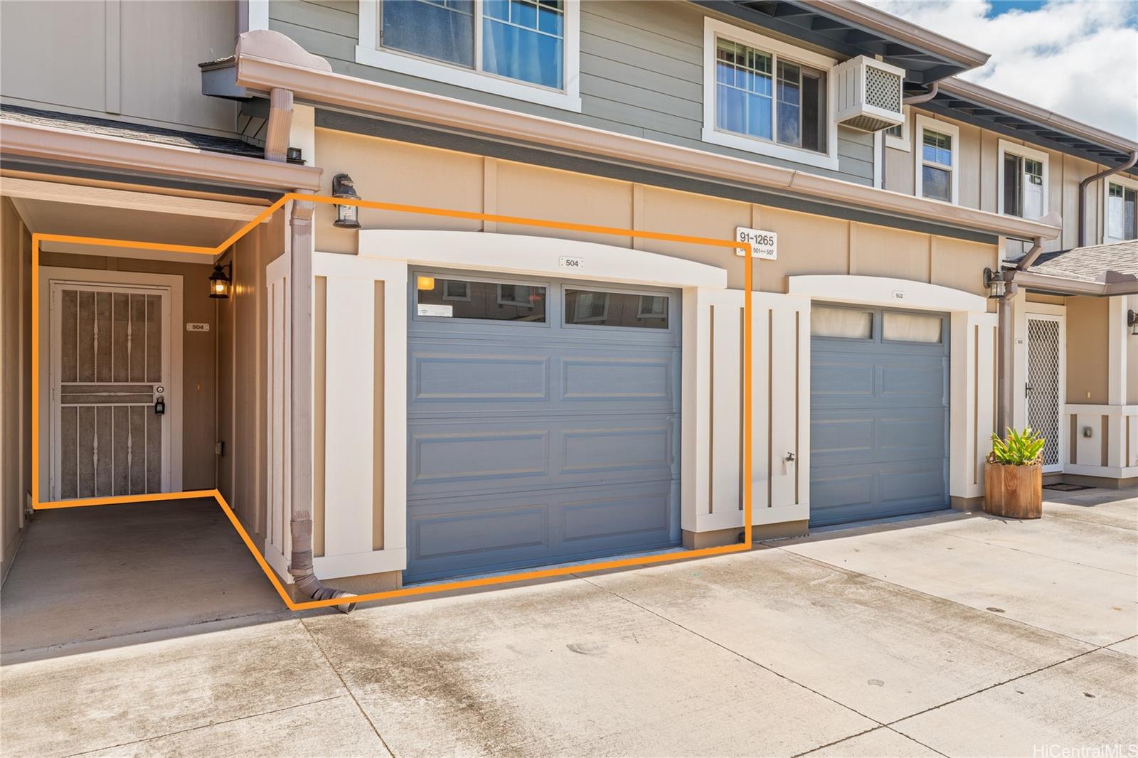 91-1265 Kamaaha Avenue  Unit 504