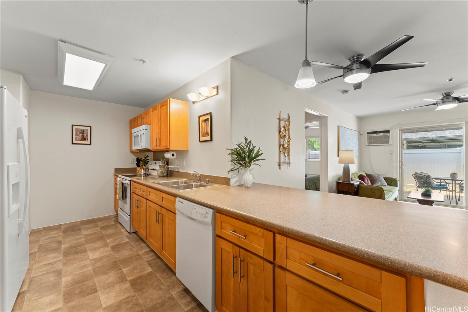 91-1265 Kamaaha Avenue  Unit 504