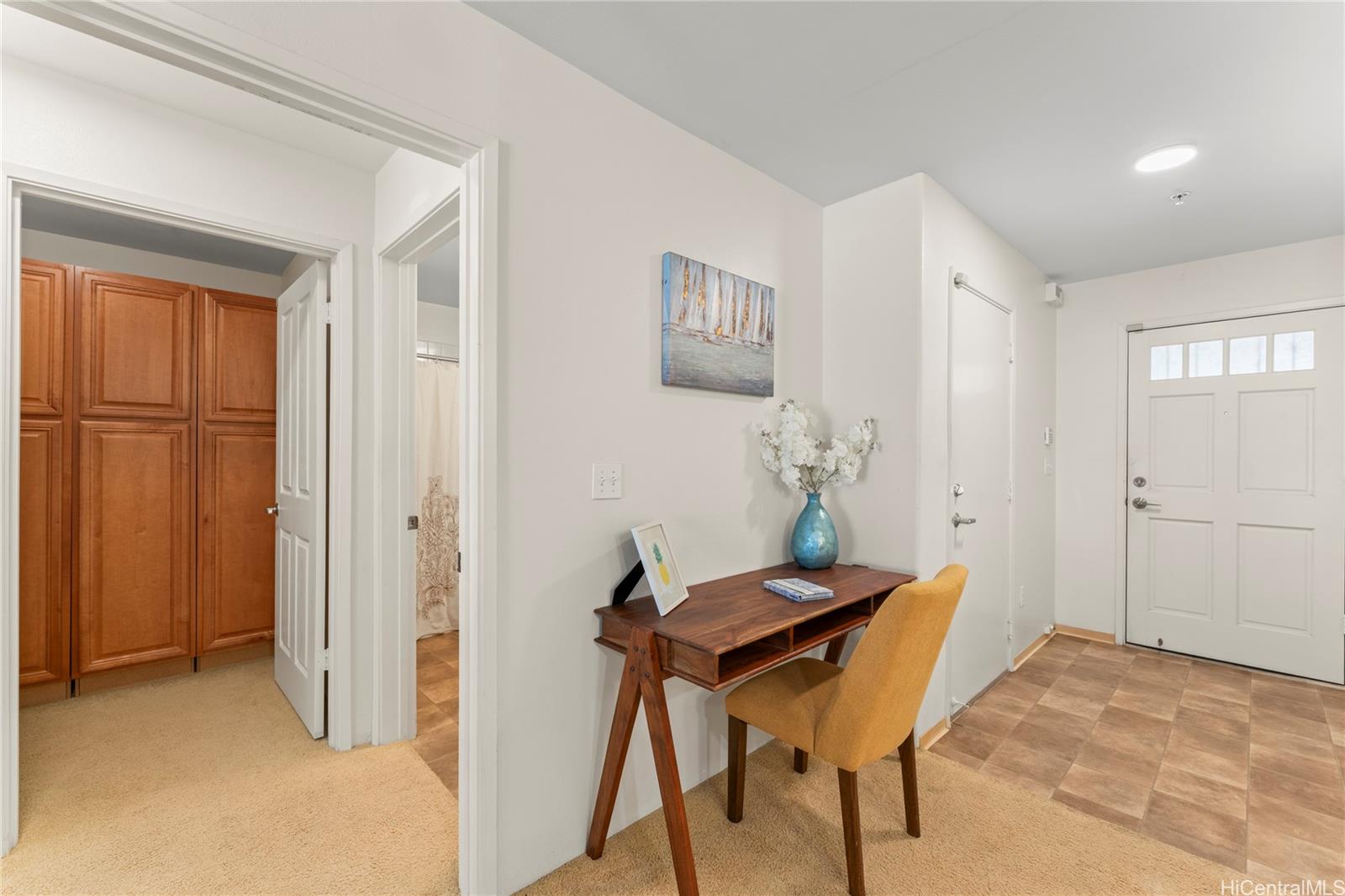 91-1265 Kamaaha Avenue  Unit 504