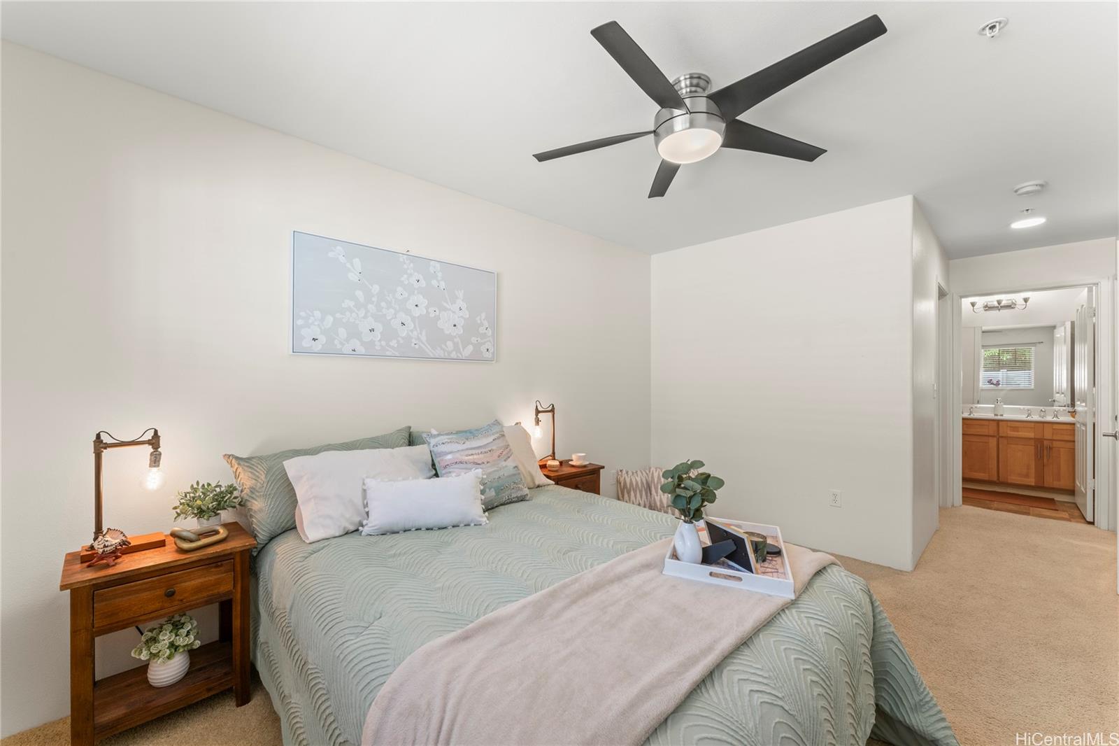 91-1265 Kamaaha Avenue  Unit 504