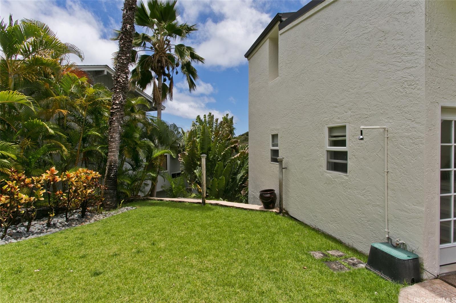 5436 Poola Street