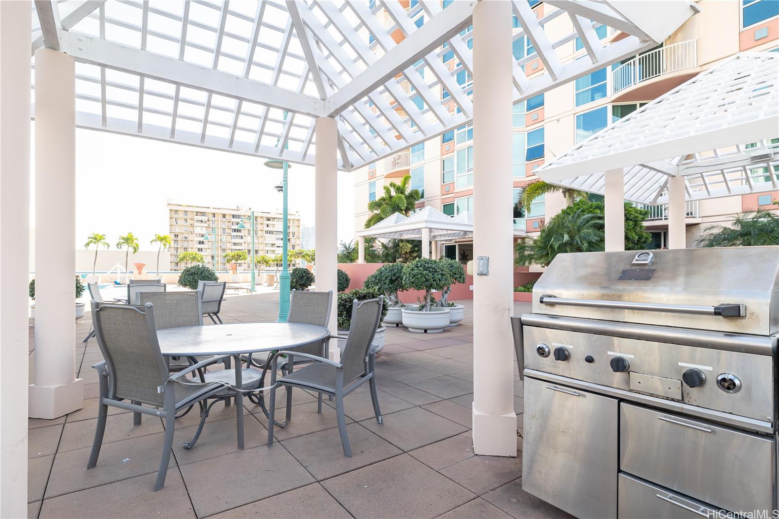 801 S King Street  Unit 3401