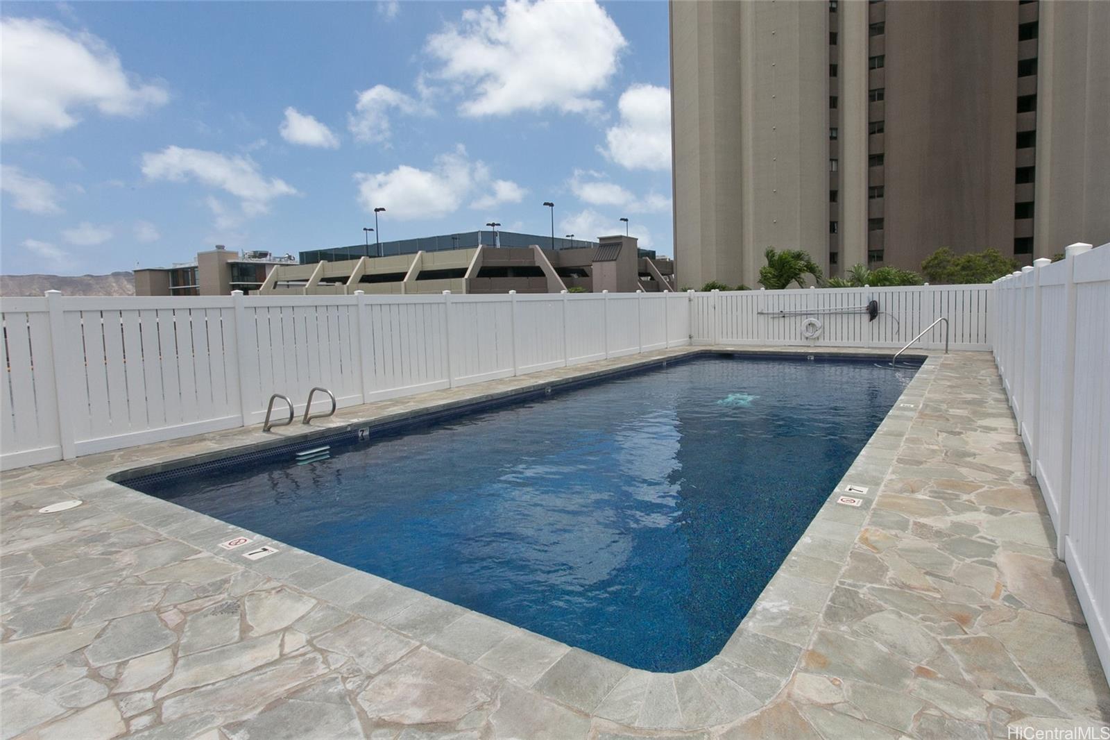 2525 Date Street  Unit 3706