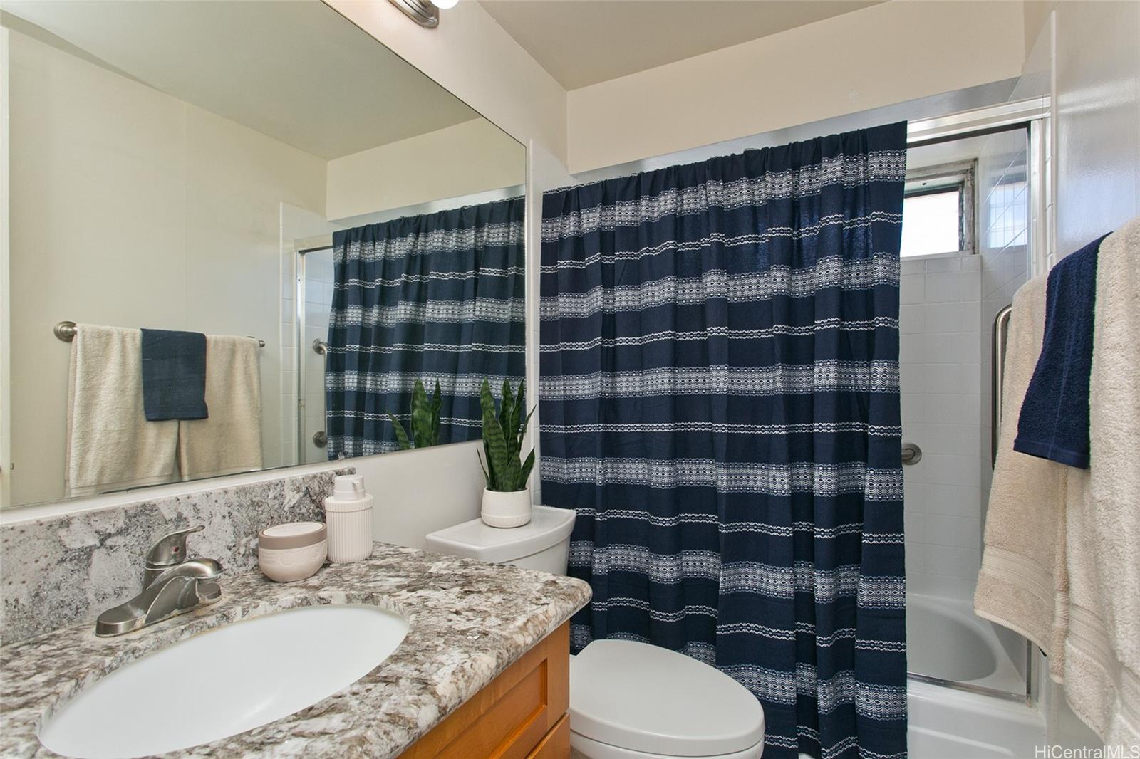 2525 Date Street  Unit 3706