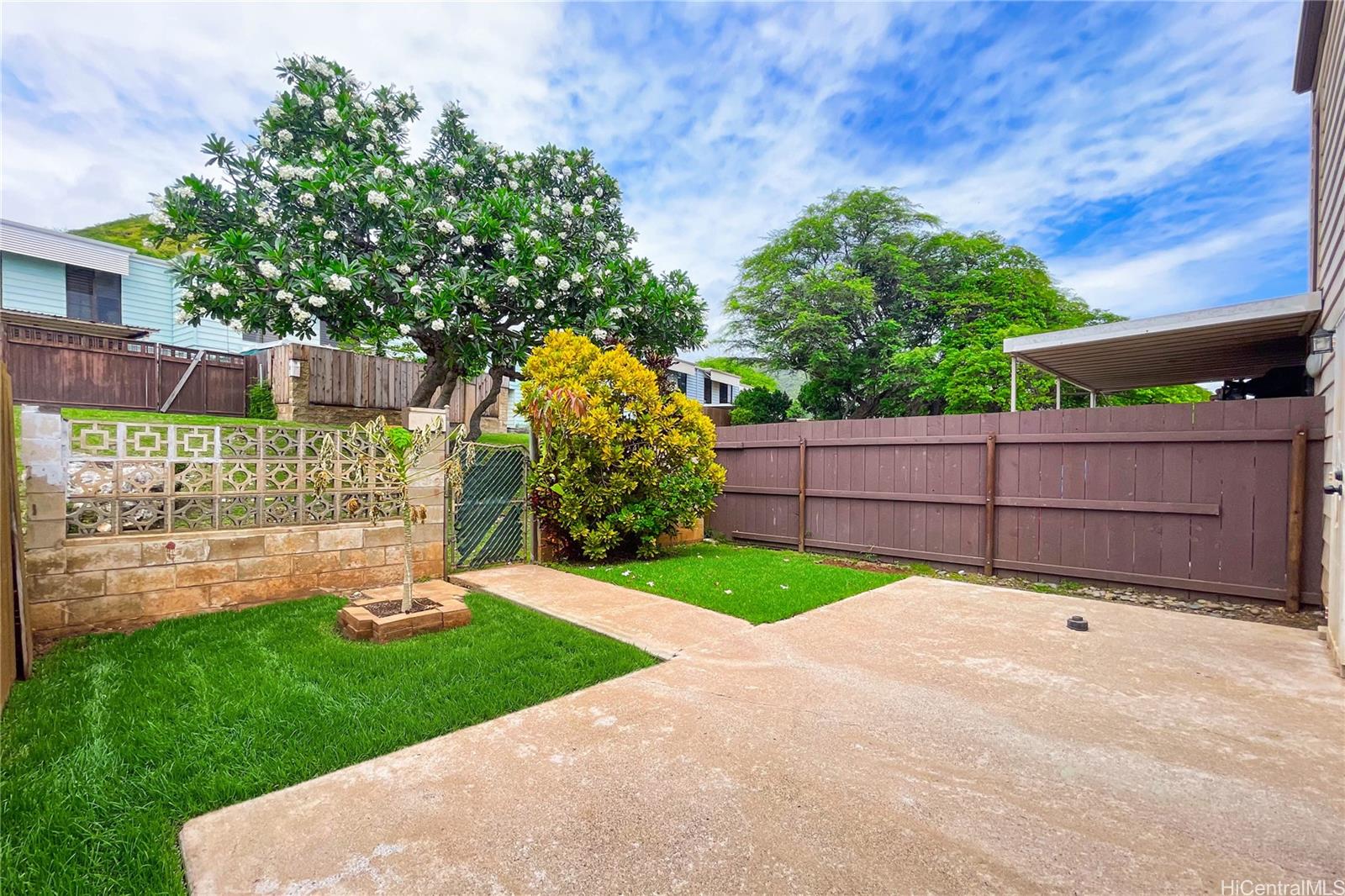 87-209 Helelua Street  Unit 3