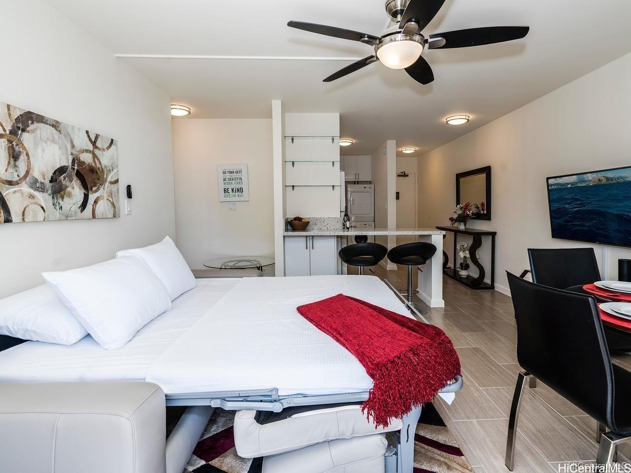 2345 Ala Wai Boulevard  Unit 1101