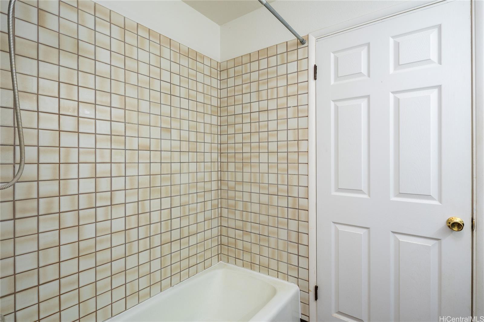 2069 California Avenue  Unit 15F