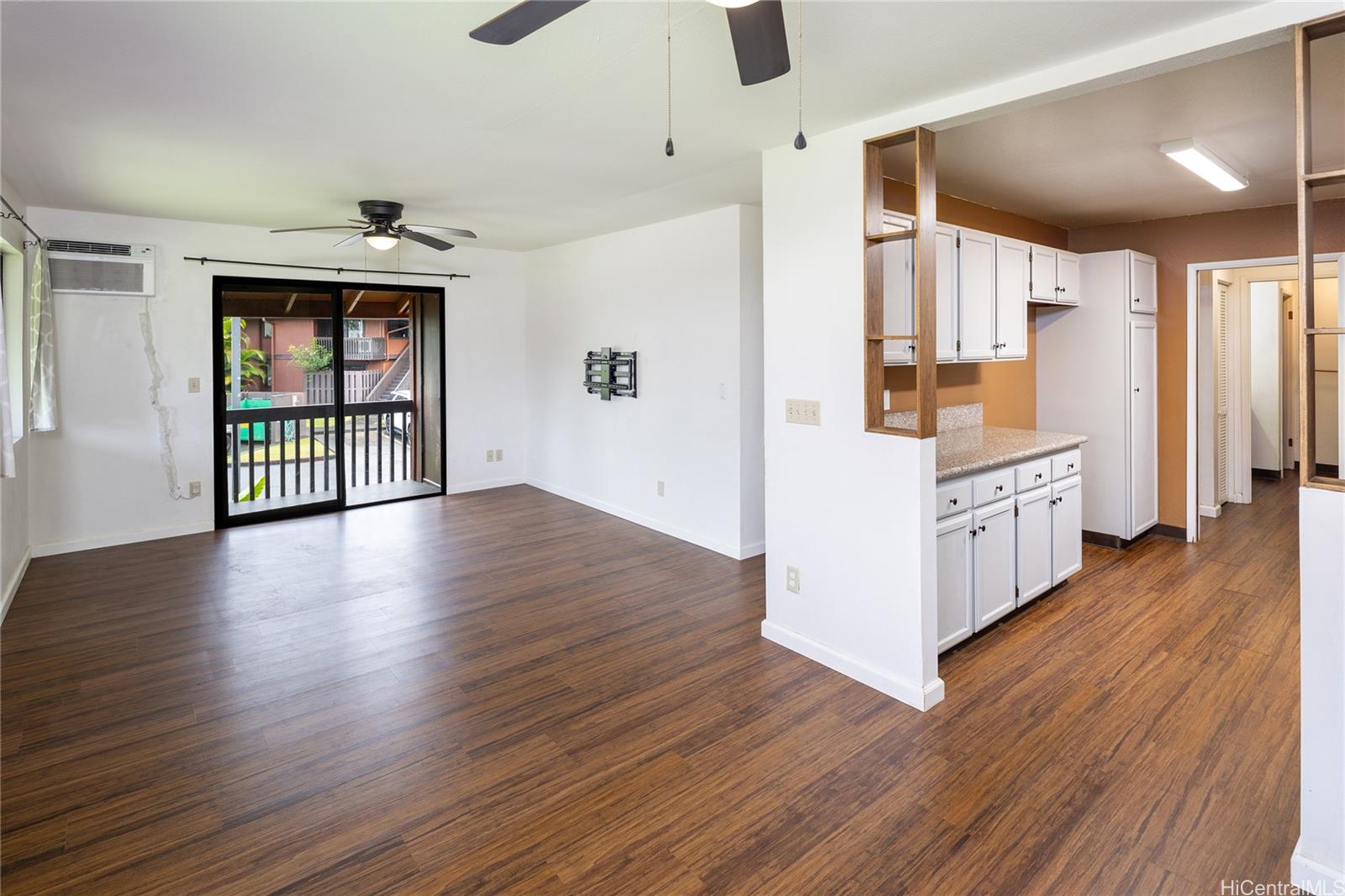 2069 California Avenue  Unit 15F