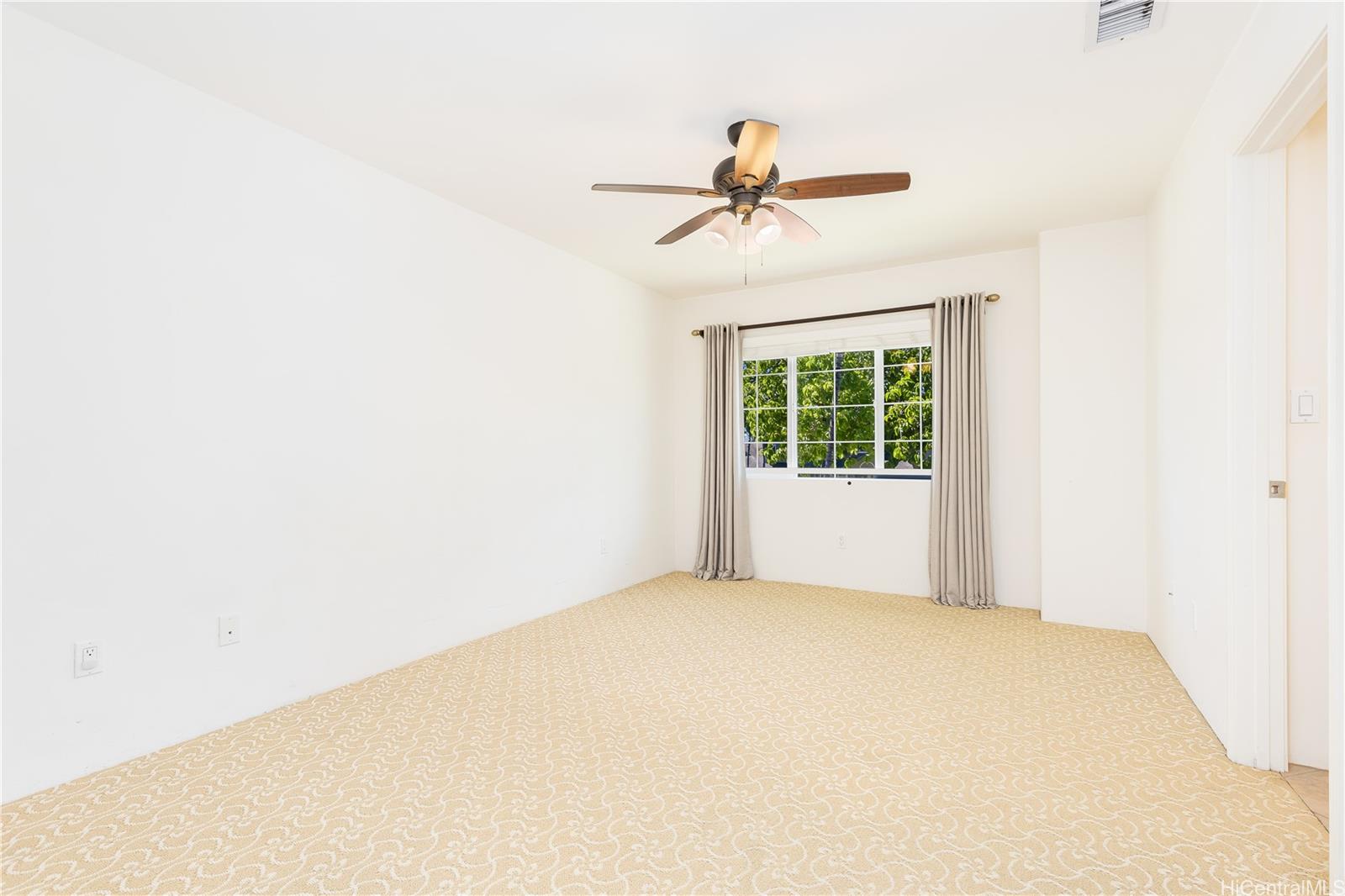 91-1009 Kaipalaoa Street  Unit 305