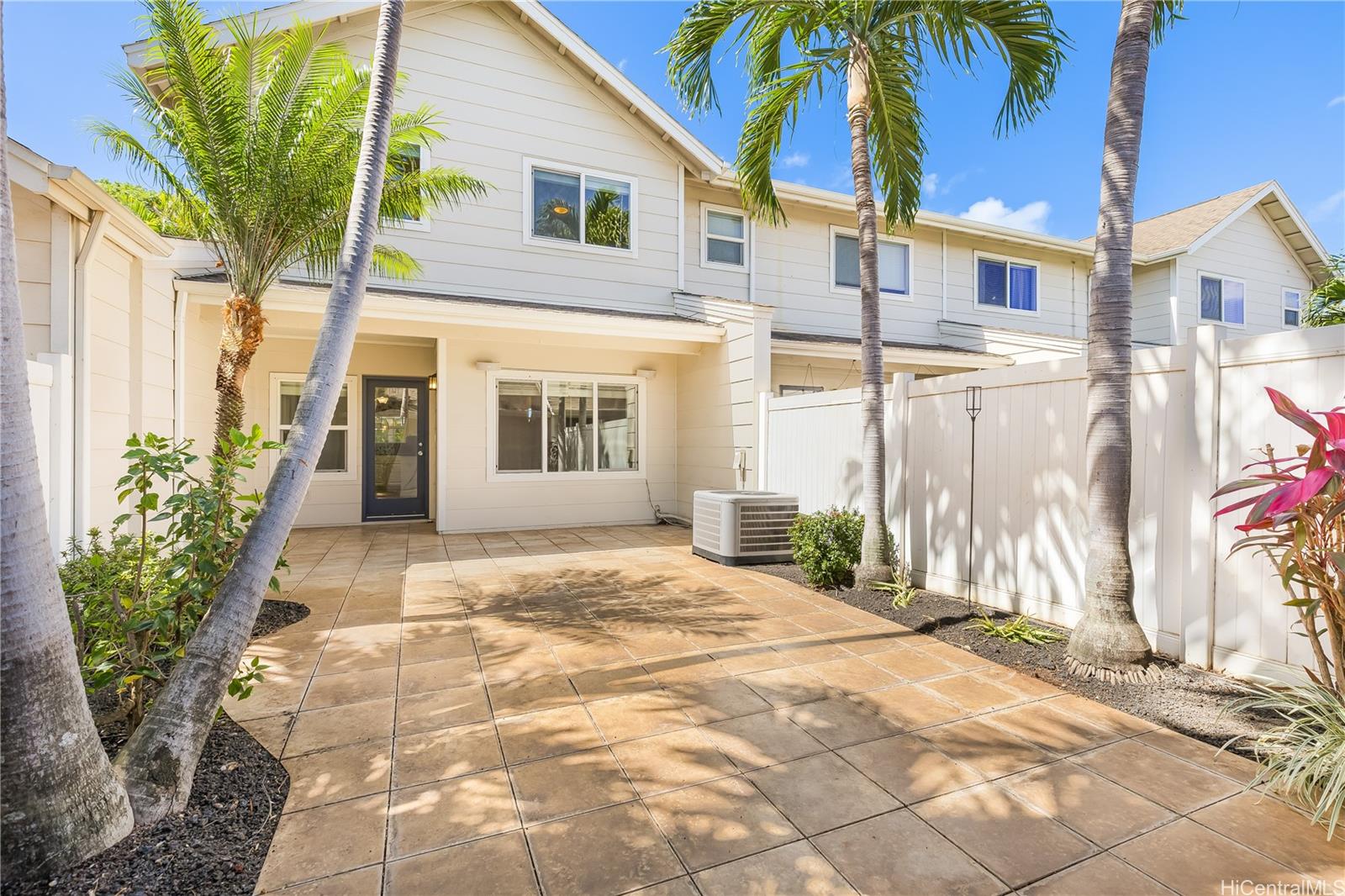 91-1009 Kaipalaoa Street  Unit 305