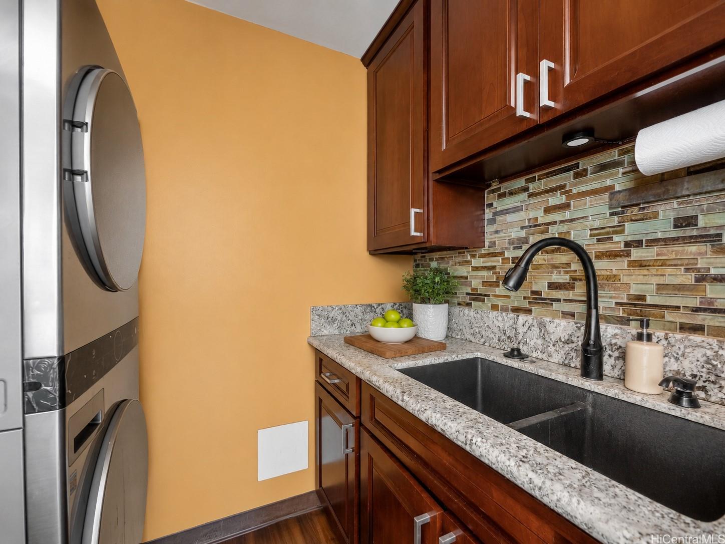 2410 Cleghorn Street Unit 2803 2410 Cleghorn Street Unit 2803