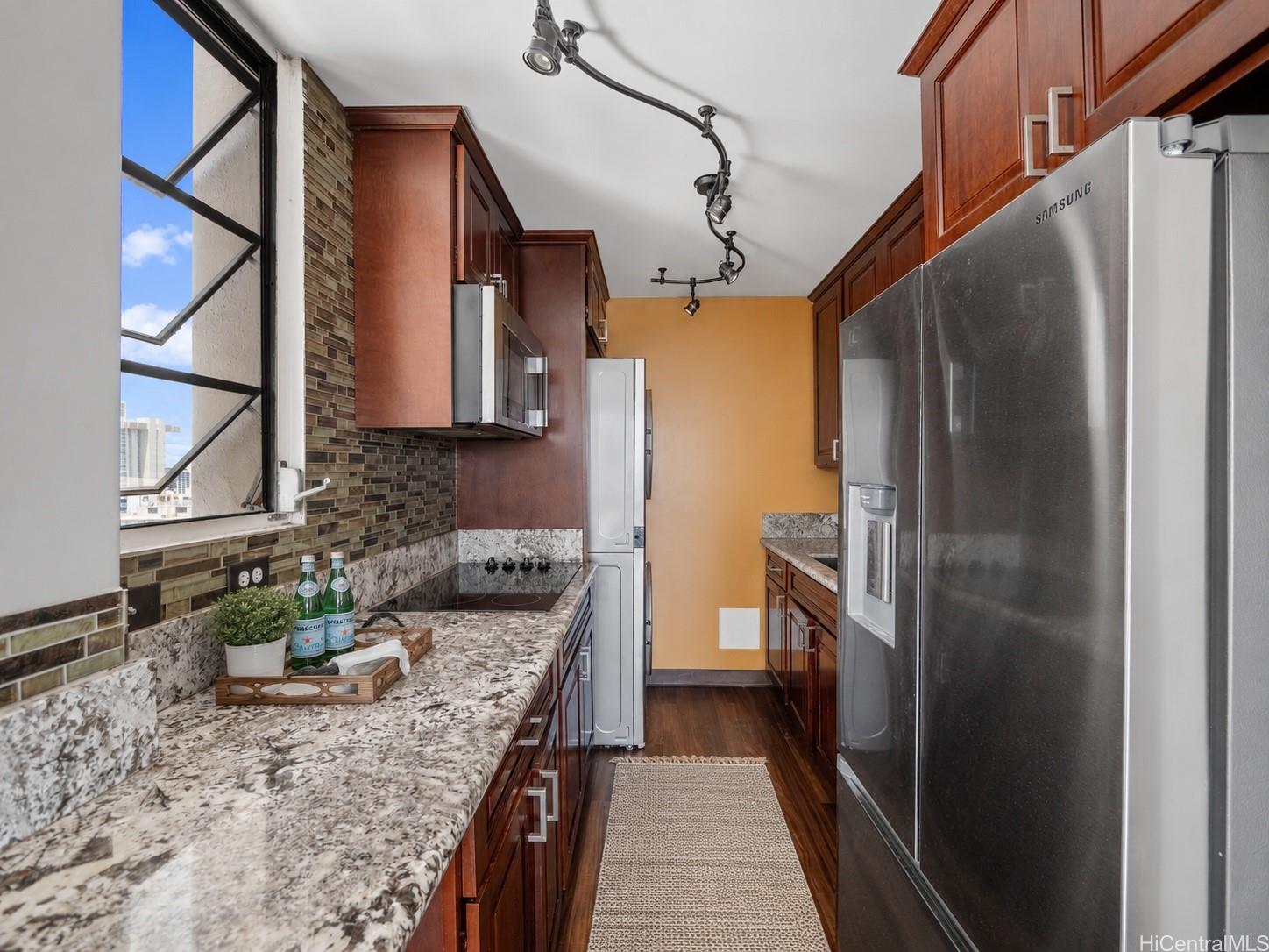 2410 Cleghorn Street  Unit 2803