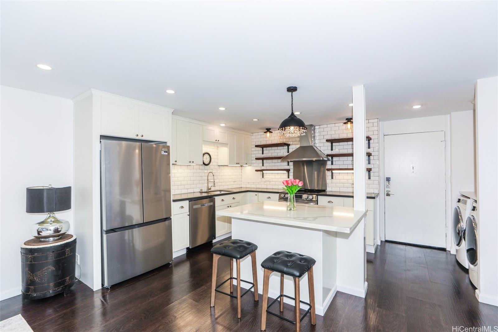 1830 Wilikina Drive  Unit 201