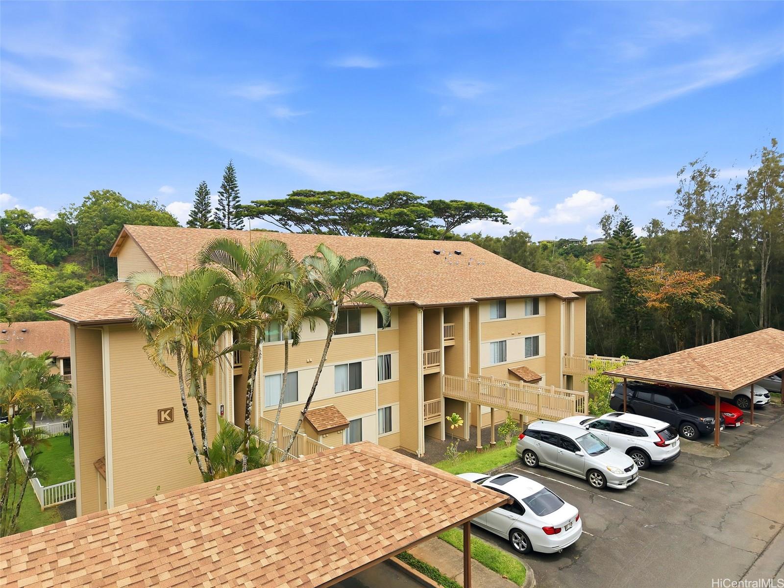 Photo 17 of 25