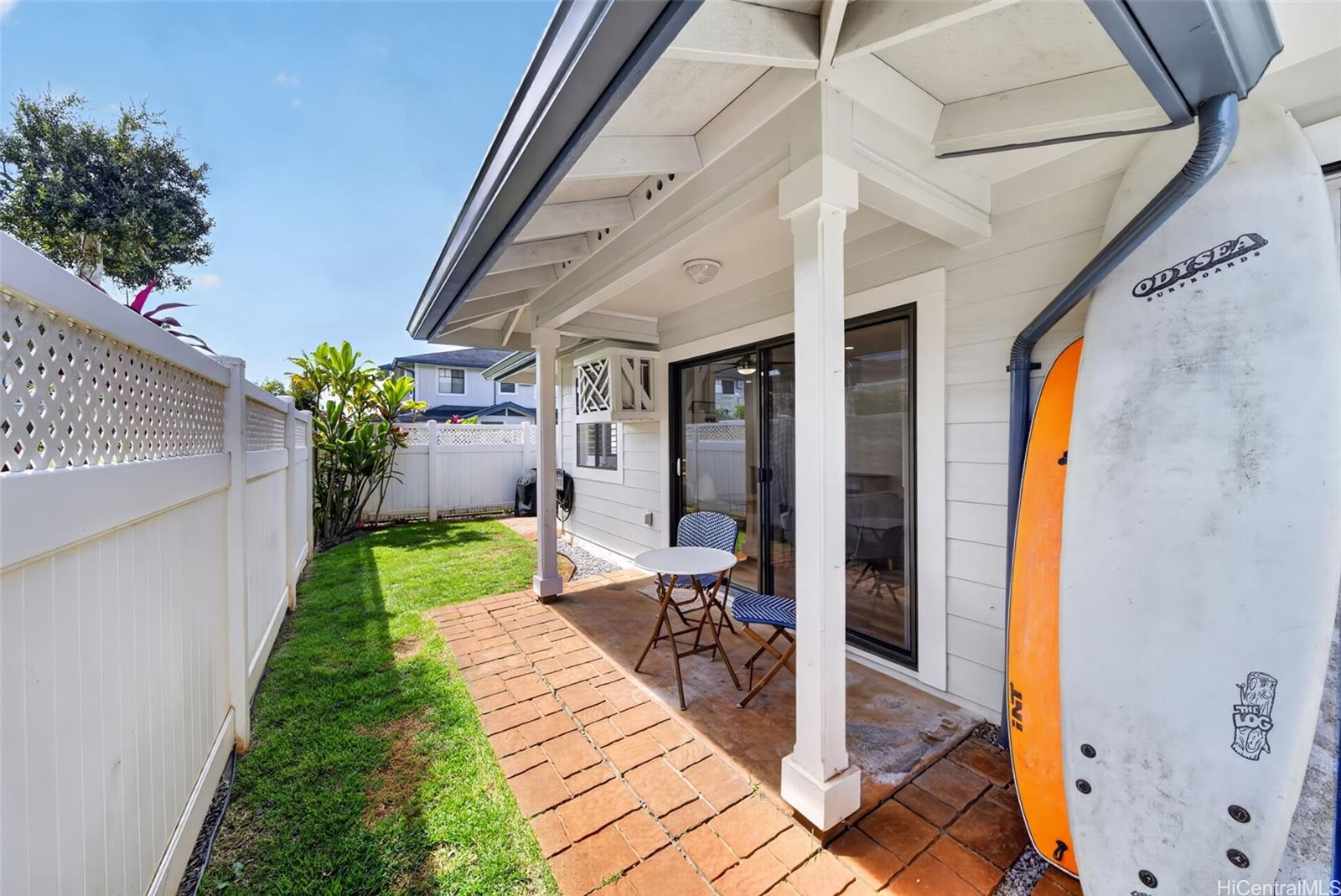 95-937 Ukuwai Street  Unit 806