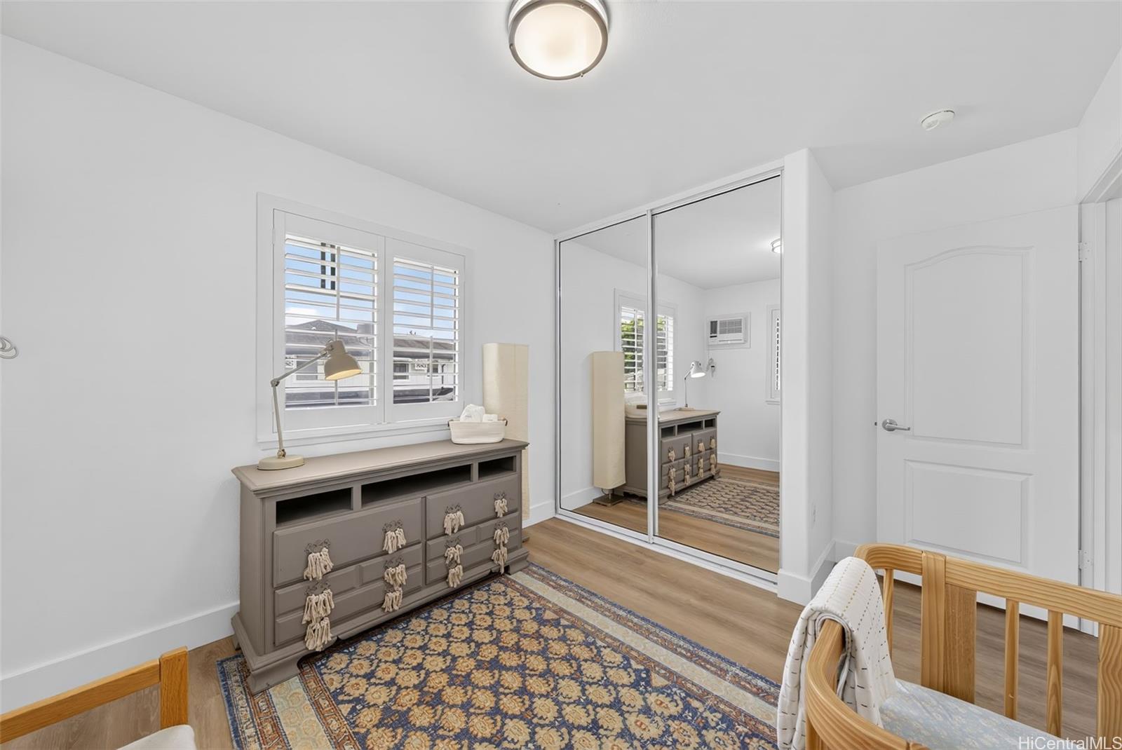 95-937 Ukuwai Street  Unit 806