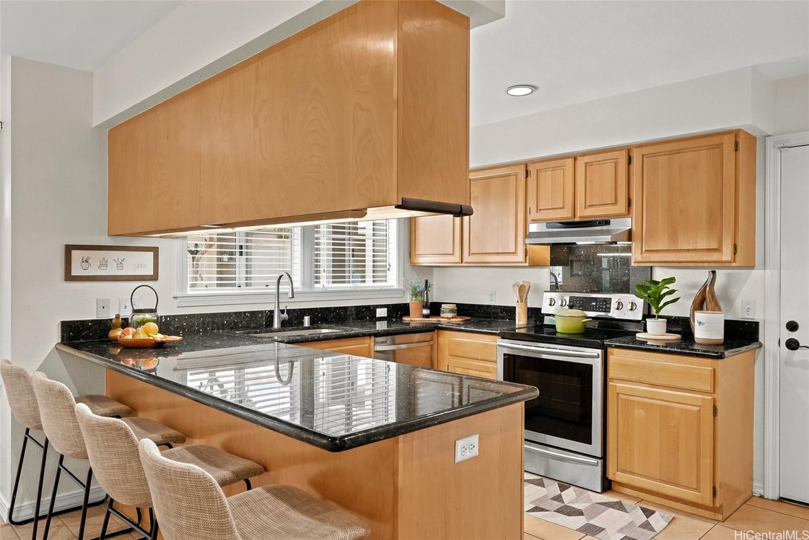 95-1529 Ainamakua Drive  Unit 58