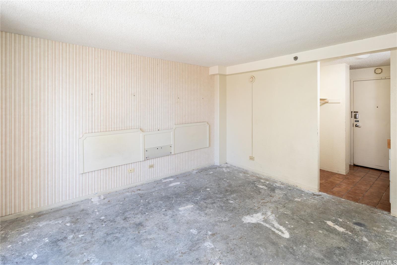 1920 Ala Moana Boulevard  Unit 908