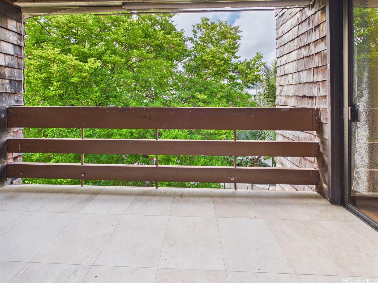 1015 Aoloa Place  Unit 451